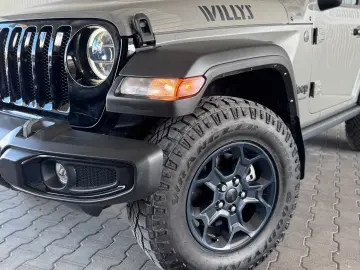JEEP Wrangler Willys MY23  LED Carplay Sound Keyless