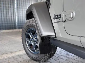JEEP Wrangler Willys MY23  LED Carplay Sound Keyless