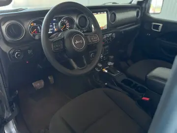 JEEP Wrangler Willys MY23  LED Carplay Sound Keyless
