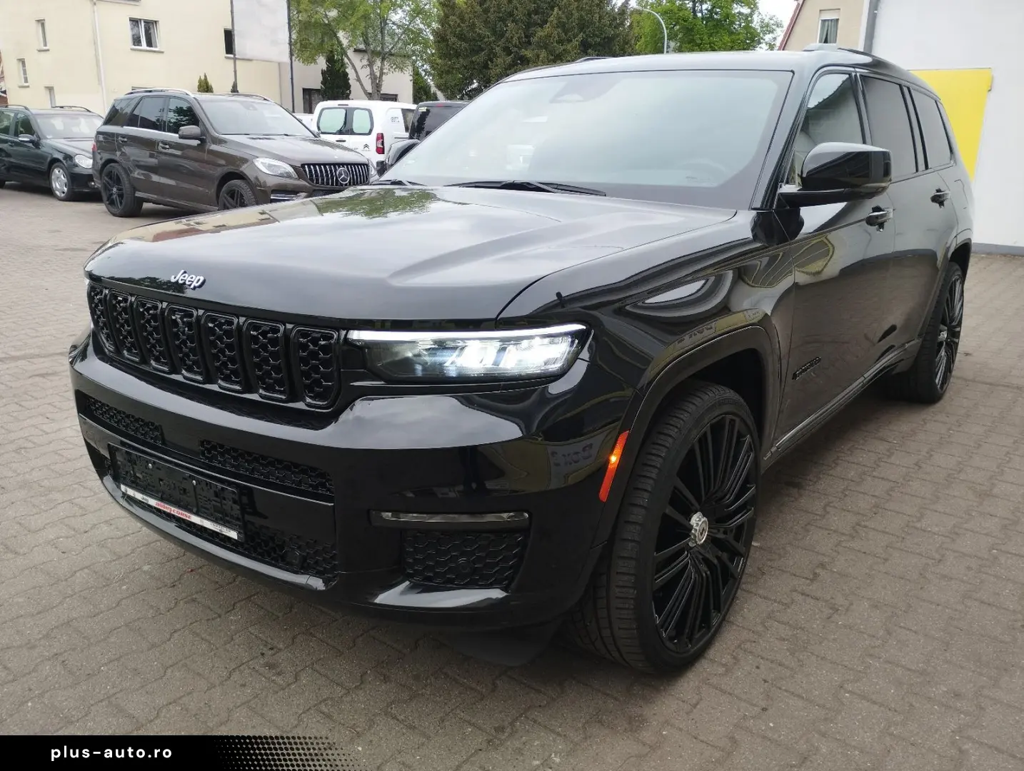 JEEP Grand Cherokee Summit L 5 7 HEMI 23 Zoll