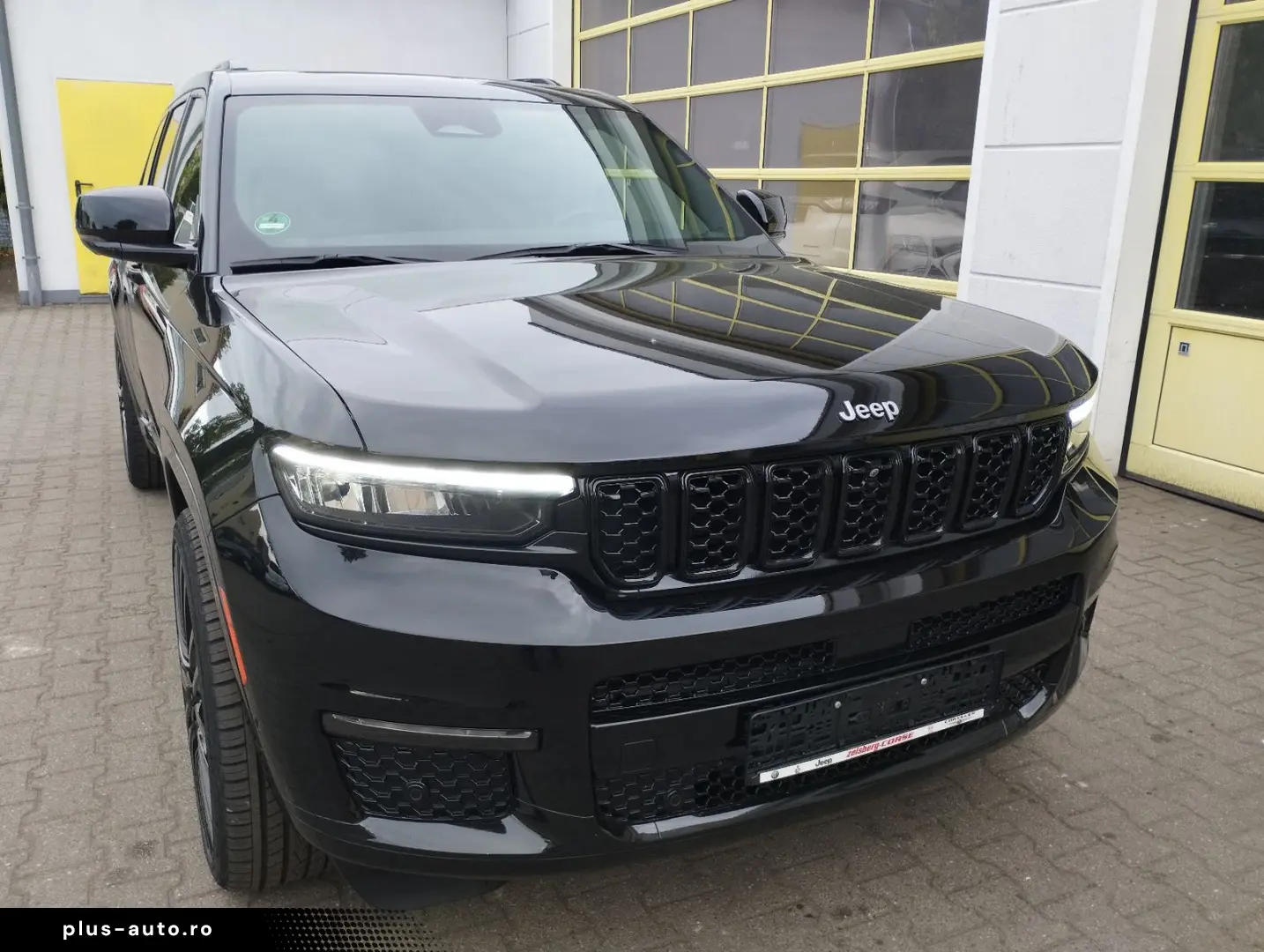 JEEP Grand Cherokee Summit L 5 7 HEMI 23 Zoll
