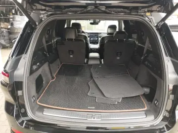 JEEP Grand Cherokee Summit L 5 7 HEMI 23 Zoll
