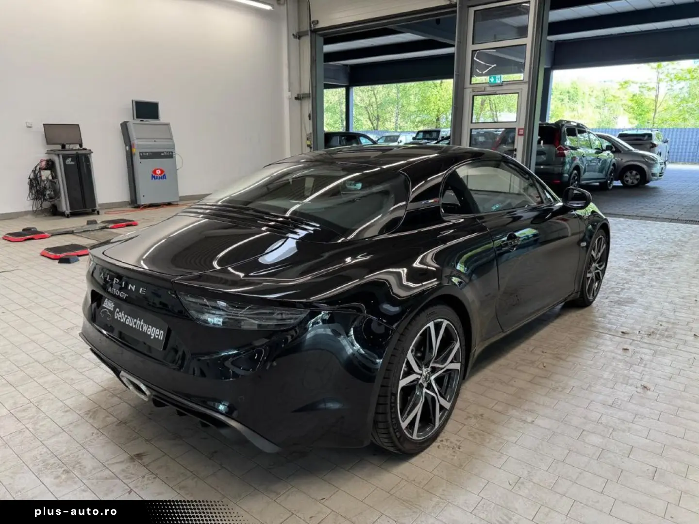 ALPINE Alpine GT Carbon Kamera Focal HiFi Noir Profond