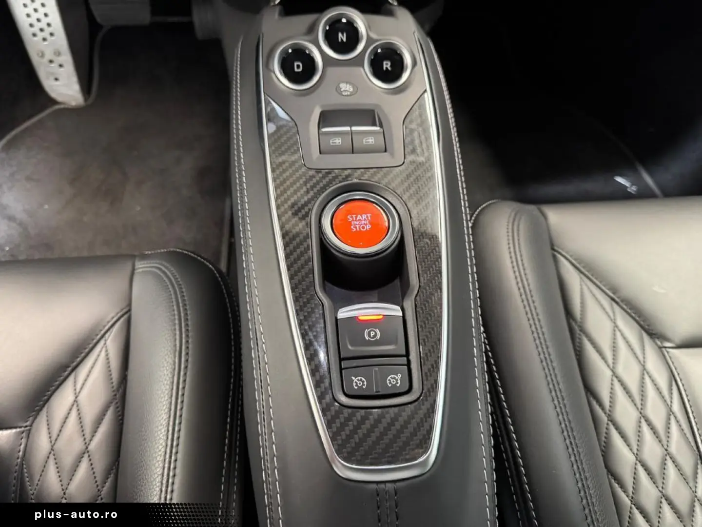 ALPINE Alpine GT Carbon Kamera Focal HiFi Noir Profond