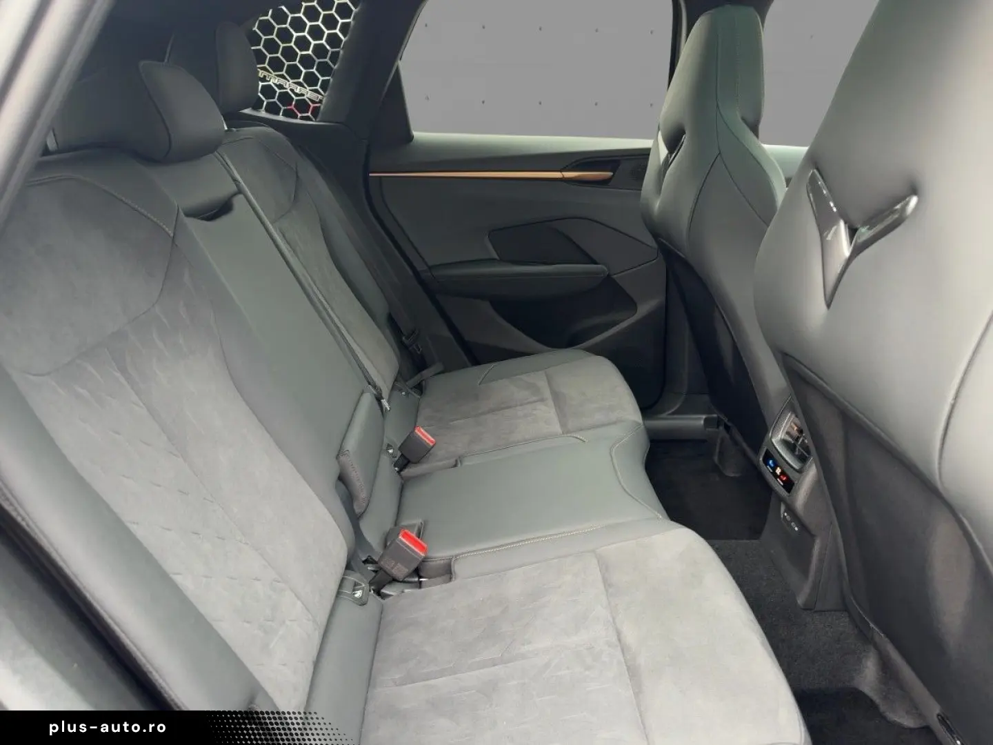 CUPRA Terramar 2.0 TSI 4Drive VZ MATRIX AHK HUD SENNHE