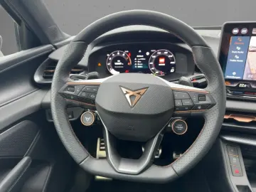 CUPRA Terramar 2.0 TSI 4Drive VZ MATRIX AHK HUD SENNHE