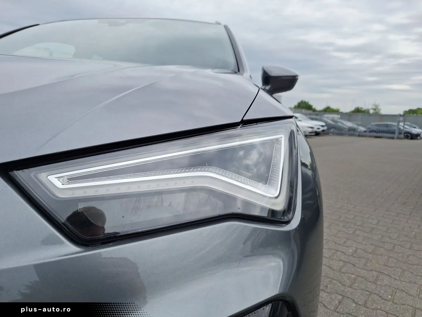 CUPRA Ateca VZ 2.0TSI 221kW (300 PS)  DSG 4Drive AHK 3