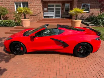 CORVETTE C8 6.2 V8 Stingray 3LT Coupe Targa Werksgarantie