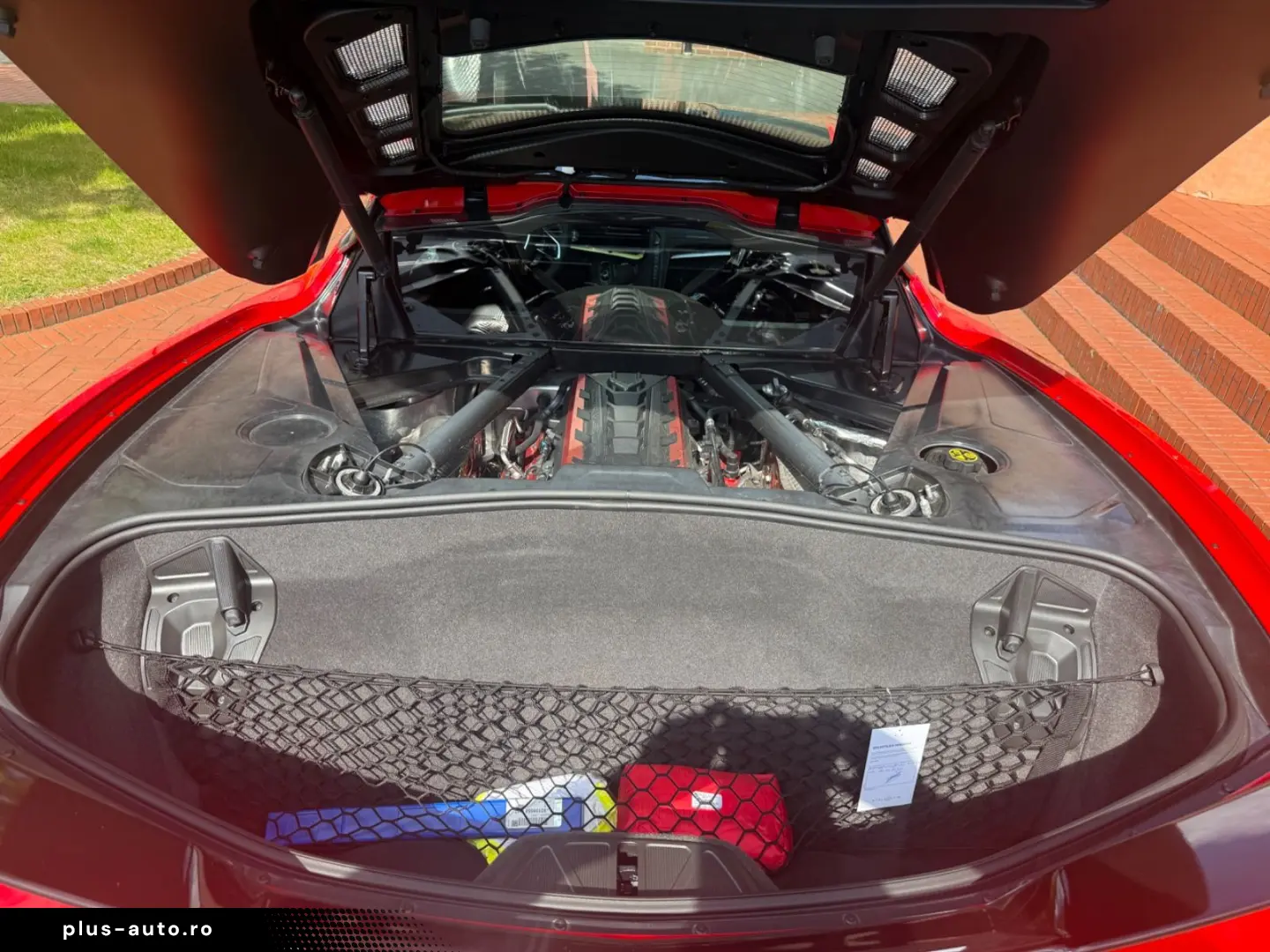 CORVETTE C8 6.2 V8 Stingray 3LT Coupe Targa Werksgarantie