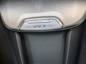CORVETTE C8 6.2 V8 Stingray 3LT Coupe Targa Werksgarantie