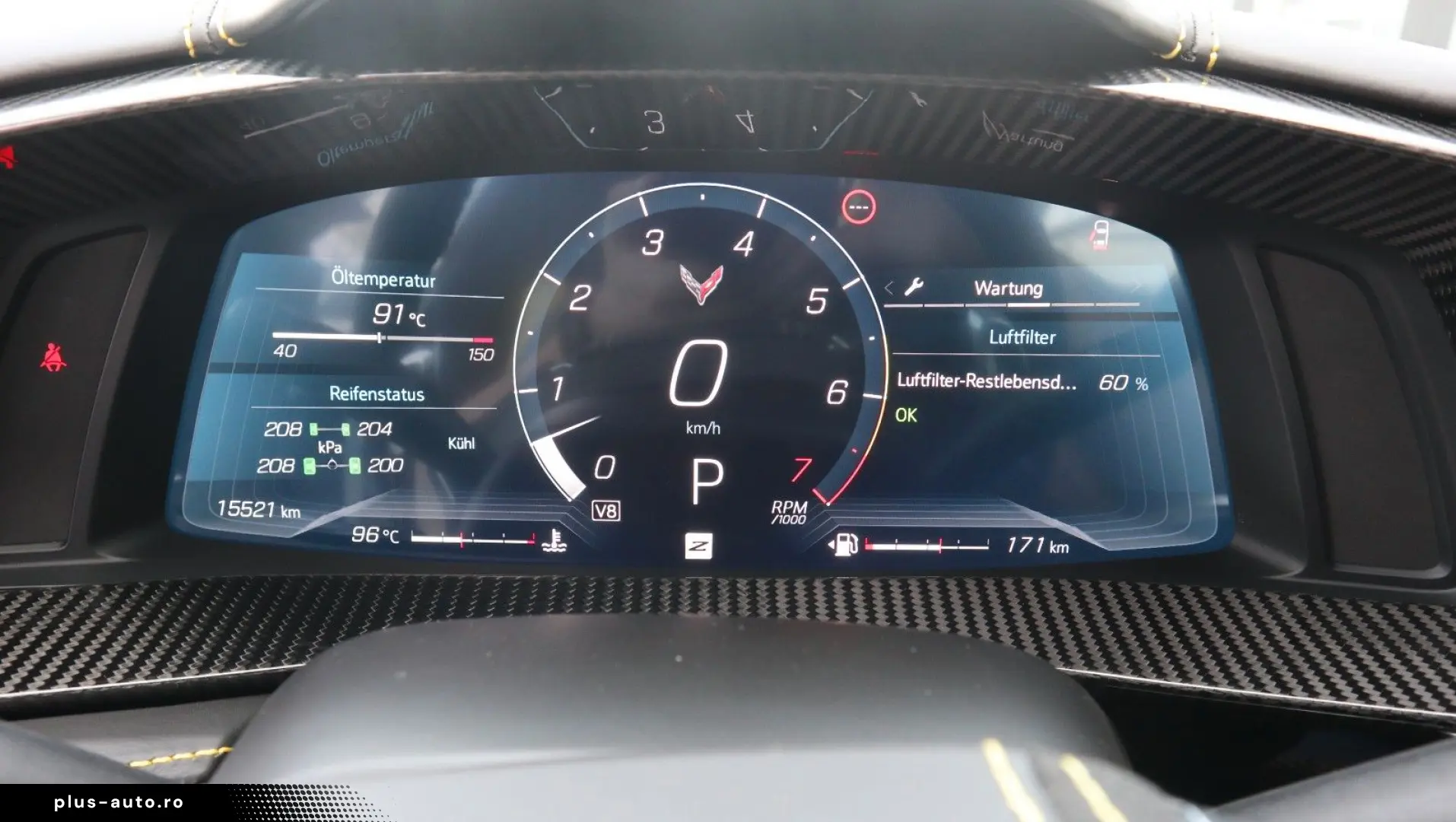 CORVETTE C8 6.2L V8 Stingray 3LT Coupe Targa
