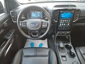 FORD Ranger Wildtrak LED ACC 360Kamera Leder