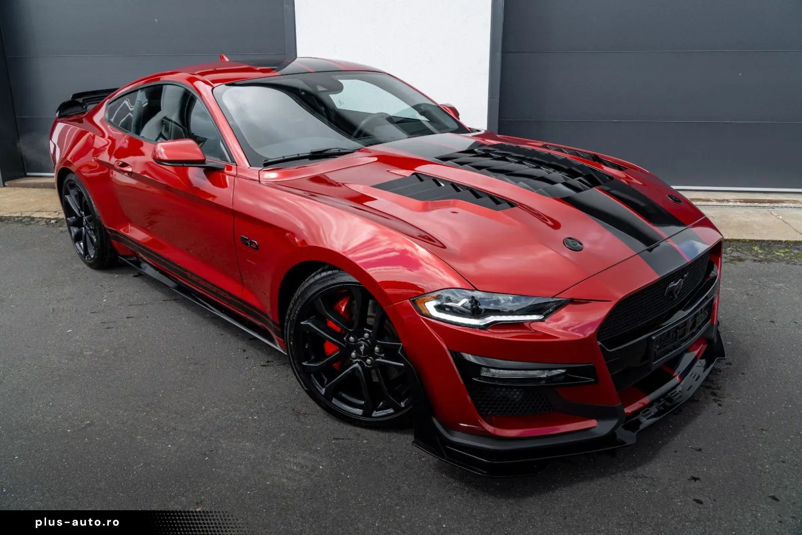 FORD Mustang GT - 5.0 V8 Recaro Tot Temp NAVI LED R20