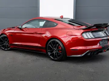 FORD Mustang GT - 5.0 V8 Recaro Tot Temp NAVI LED R20