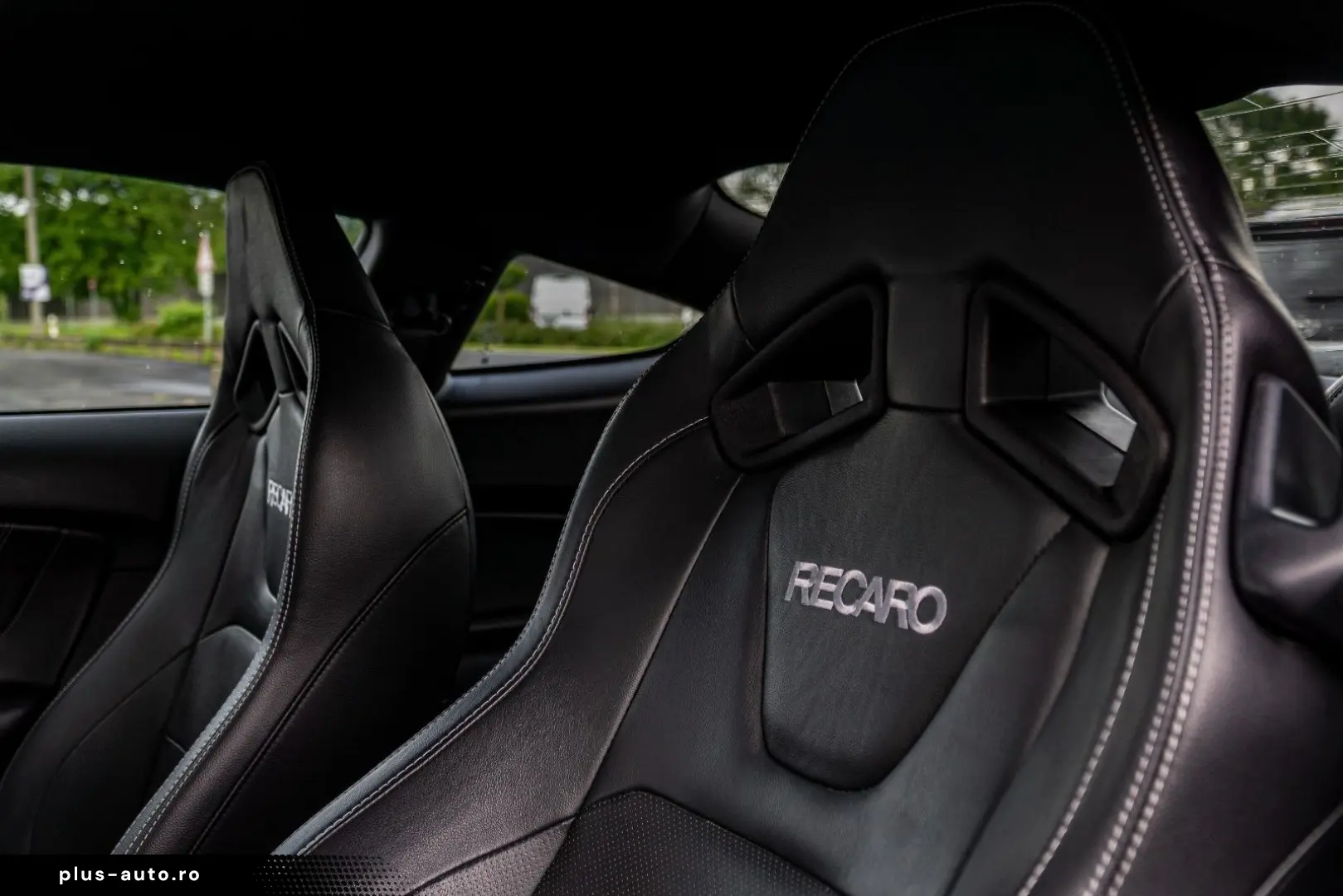 FORD Mustang GT - 5.0 V8 Recaro Tot Temp NAVI LED R20