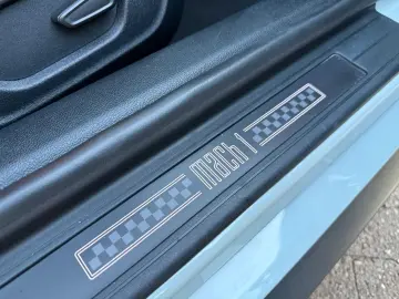 FORD 1HAND EU-MODEL MACH1 DIGI TACHO NAVI SERVICE NEU