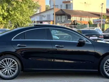 Mercedes-Benz Cla-250