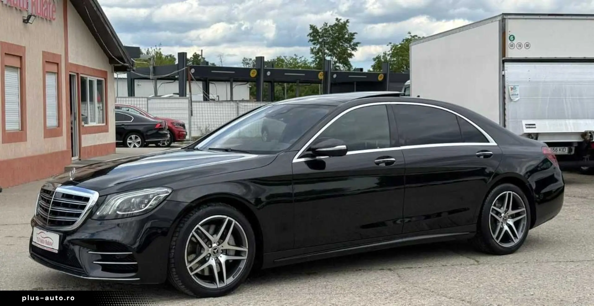 Mercedes-Benz S