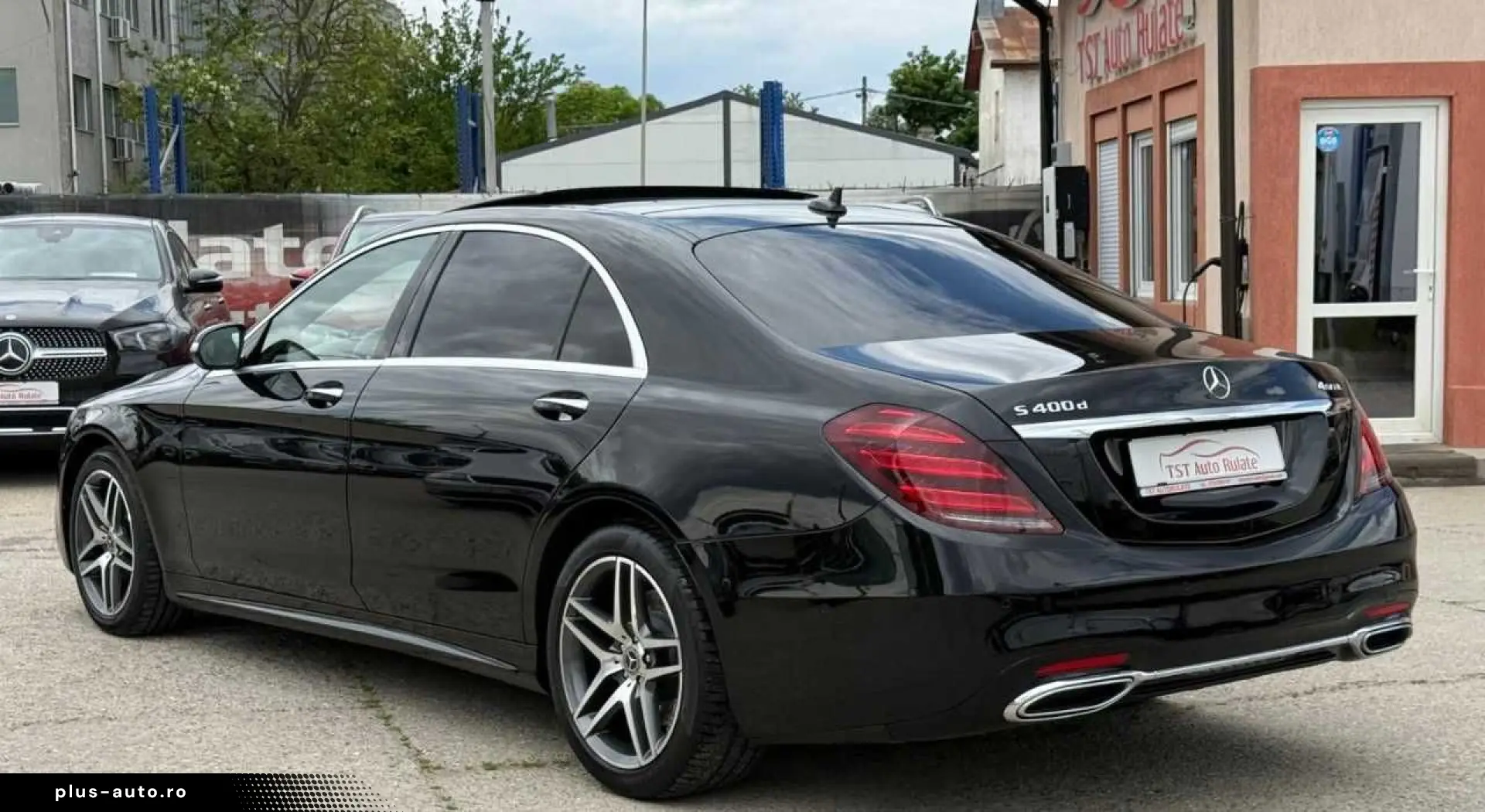 Mercedes-Benz S