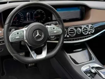 Mercedes-Benz S