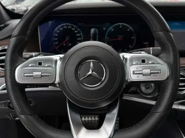 Mercedes-Benz S