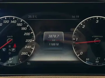 Mercedes-Benz S