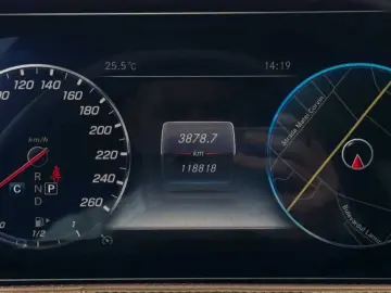 Mercedes-Benz S
