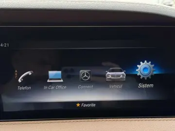 Mercedes-Benz S