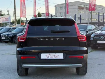 Volvo Xc-40
