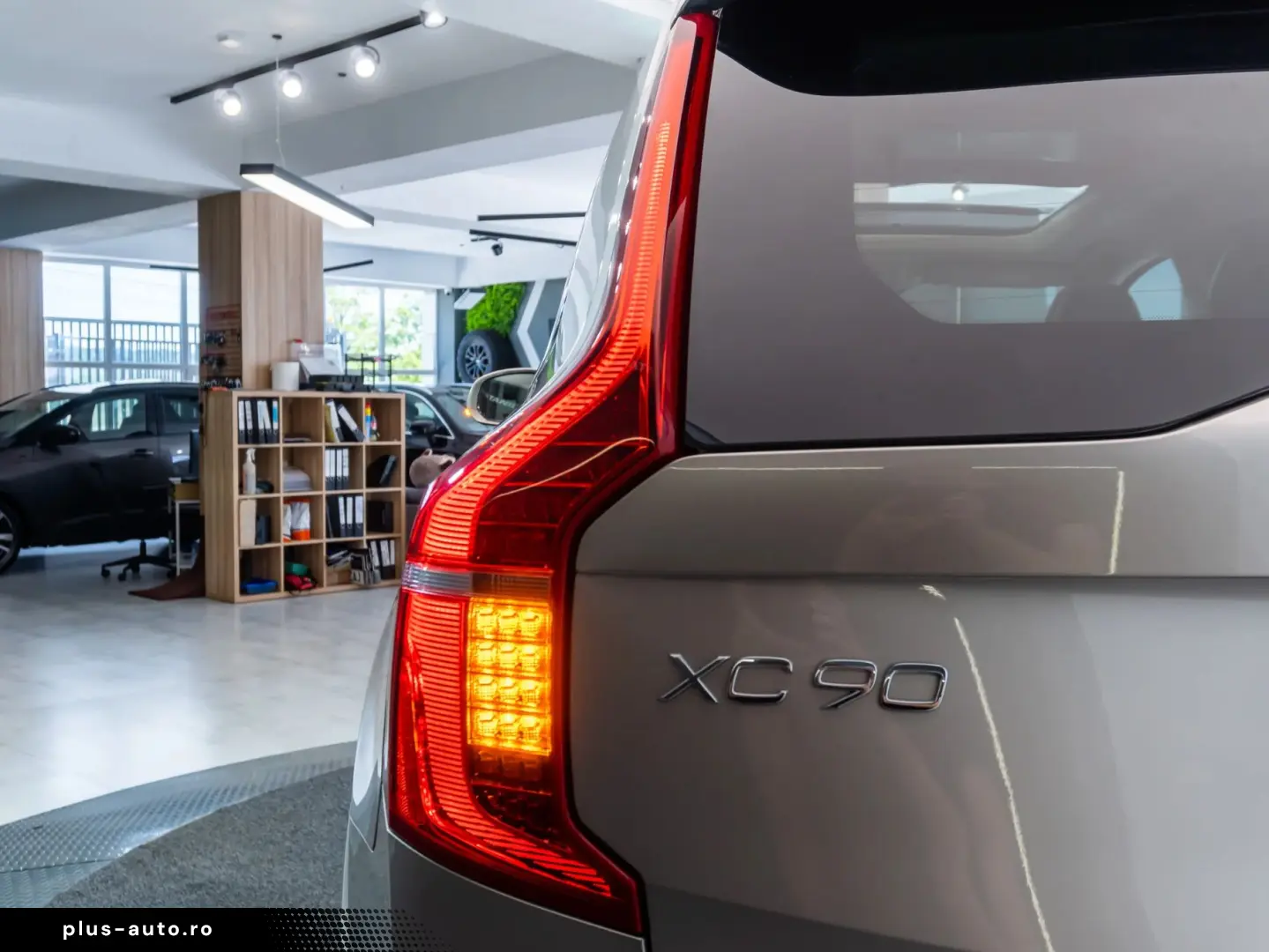 Volvo Xc-90