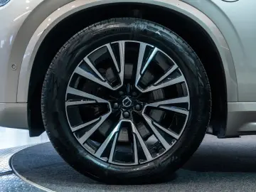 Volvo Xc-90
