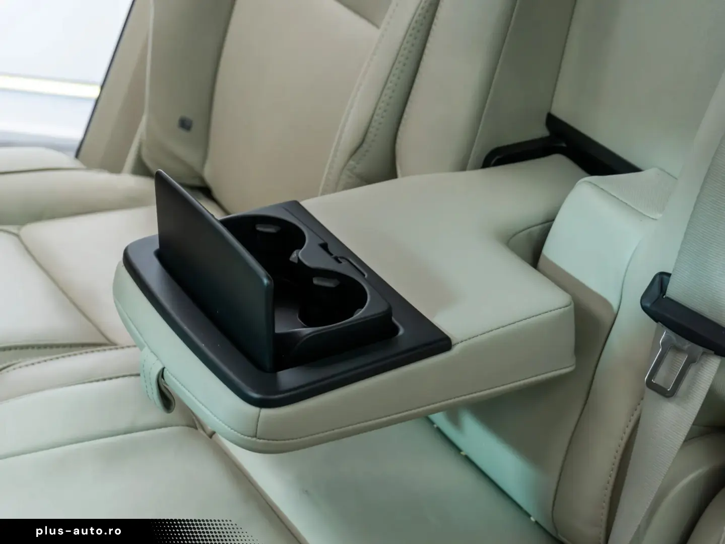 Volvo Xc-90