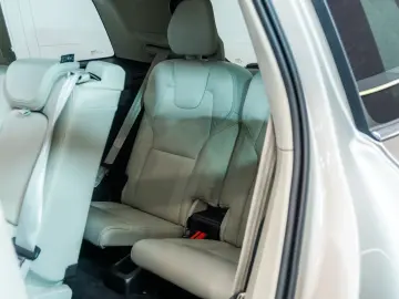 Volvo Xc-90