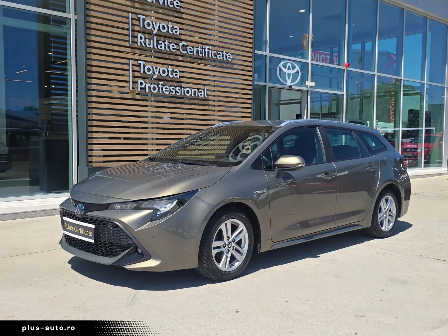 TOYOTA COROLLA 1.8 Hybrid Dynamic