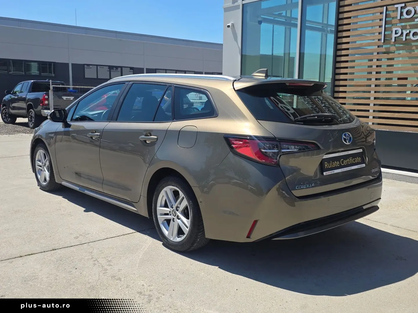 TOYOTA COROLLA 1.8 Hybrid Dynamic
