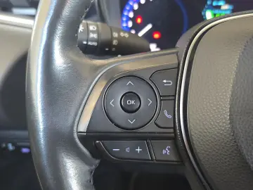 TOYOTA COROLLA 1.8 Hybrid Dynamic