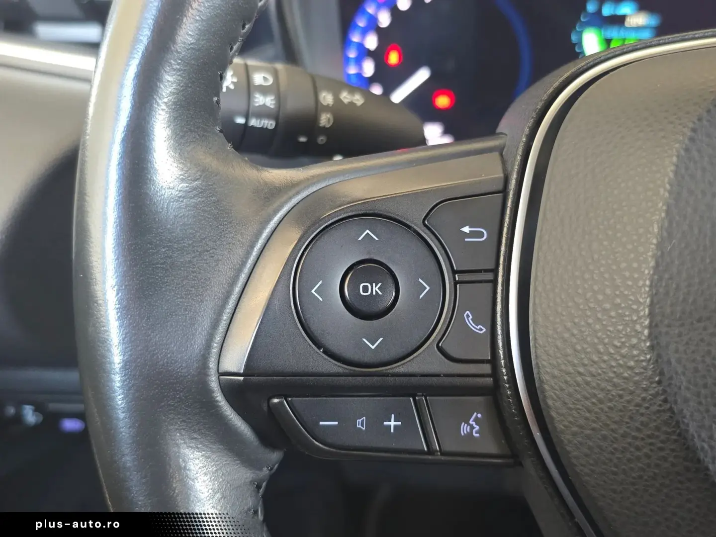 TOYOTA COROLLA 1.8 Hybrid Dynamic