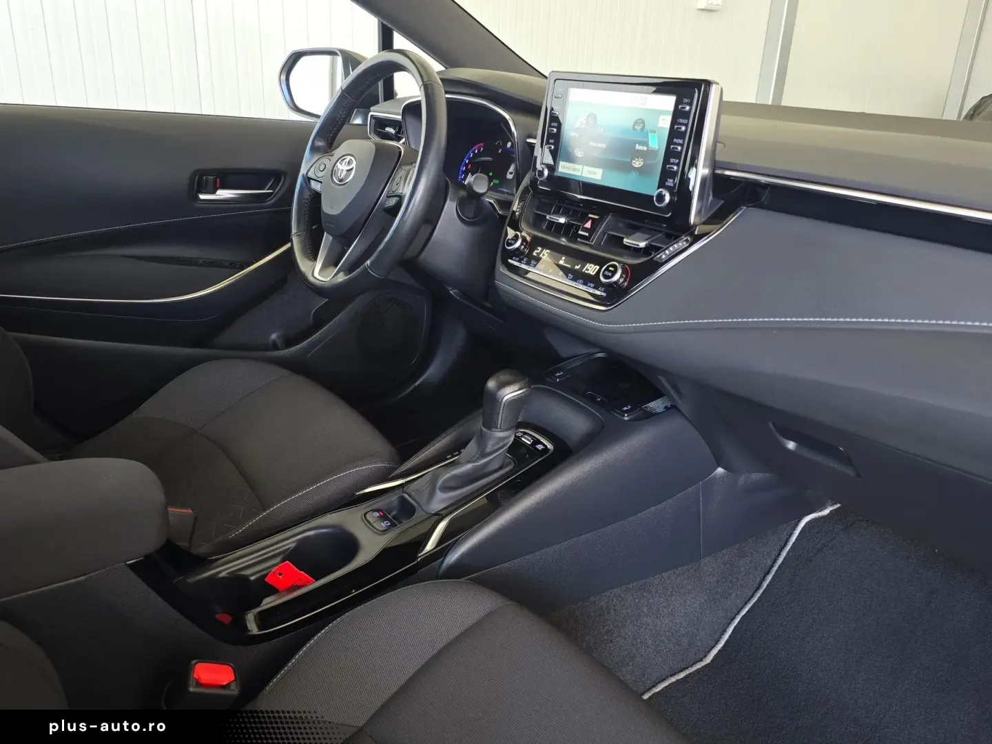 TOYOTA COROLLA 1.8 Hybrid Dynamic