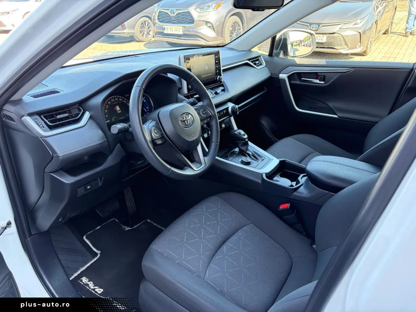 TOYOTA RAV-4 Dynamic 4x4   Car No. 154