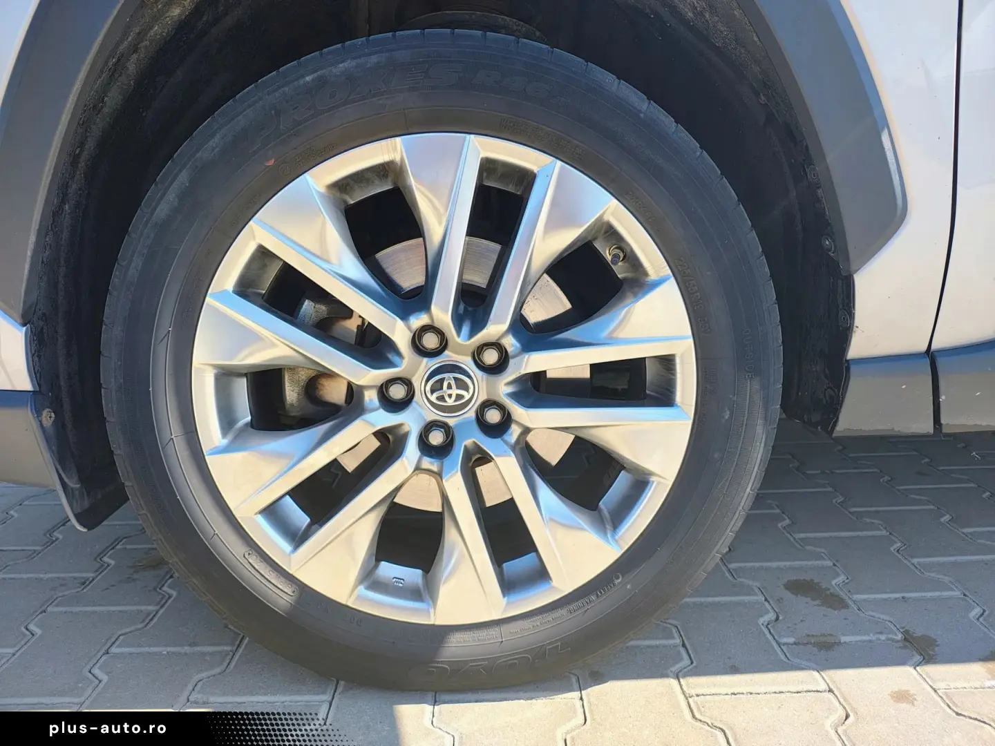 Toyota Rav-4