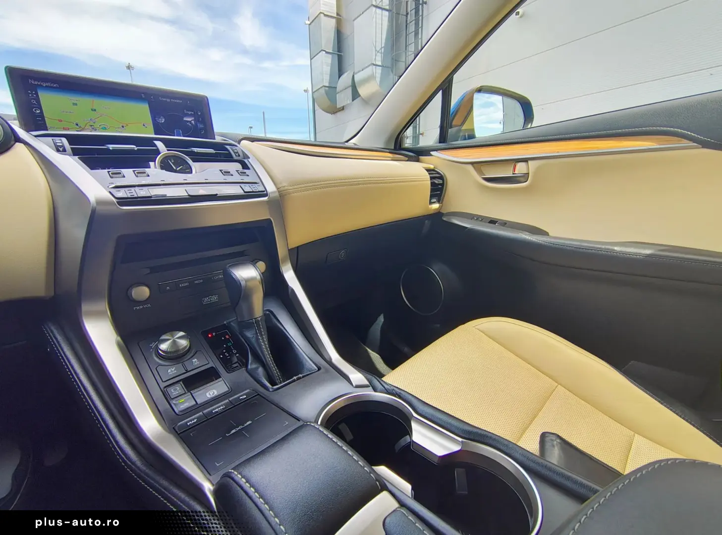 Lexus Serianx