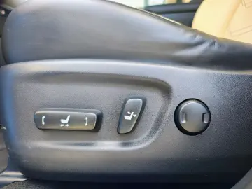 Lexus Serianx