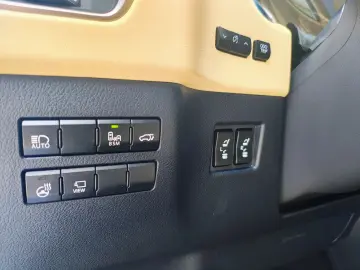 Lexus Serianx