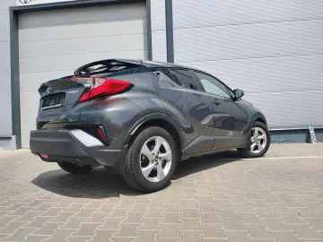 Toyota C-HR 1.8 Hybrid CVT