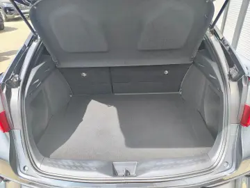 Toyota C-HR 1.8 Hybrid CVT