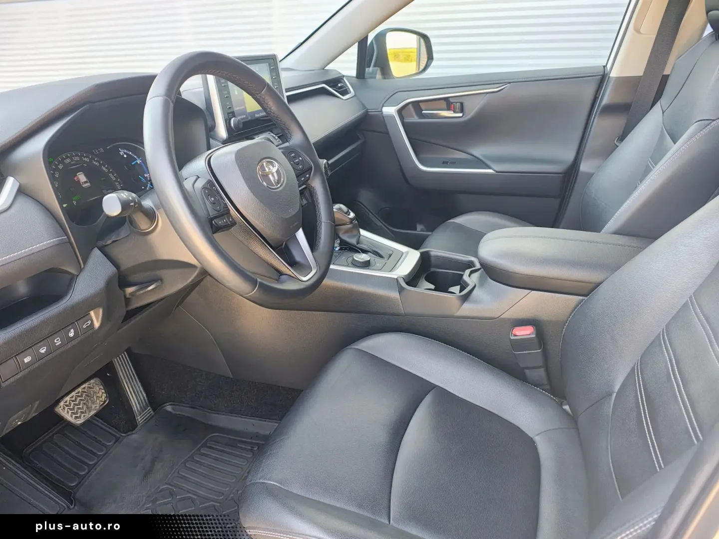 Toyota RAV-4 2.5 VVT-iE 4x4 Luxury Hybrid