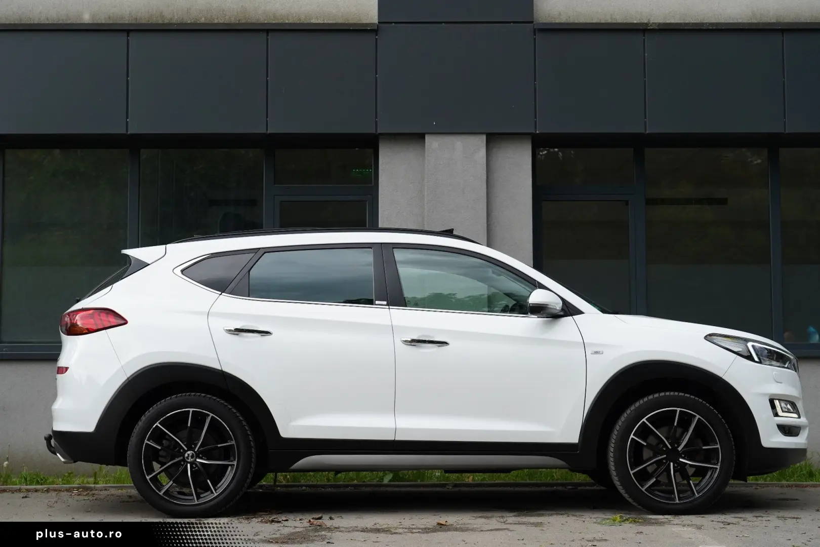 Hyundai Tucson blue 2.0 CRDi 4WD Premium