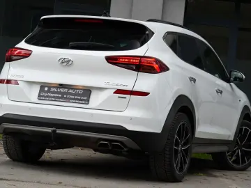 Hyundai Tucson blue 2.0 CRDi 4WD Premium