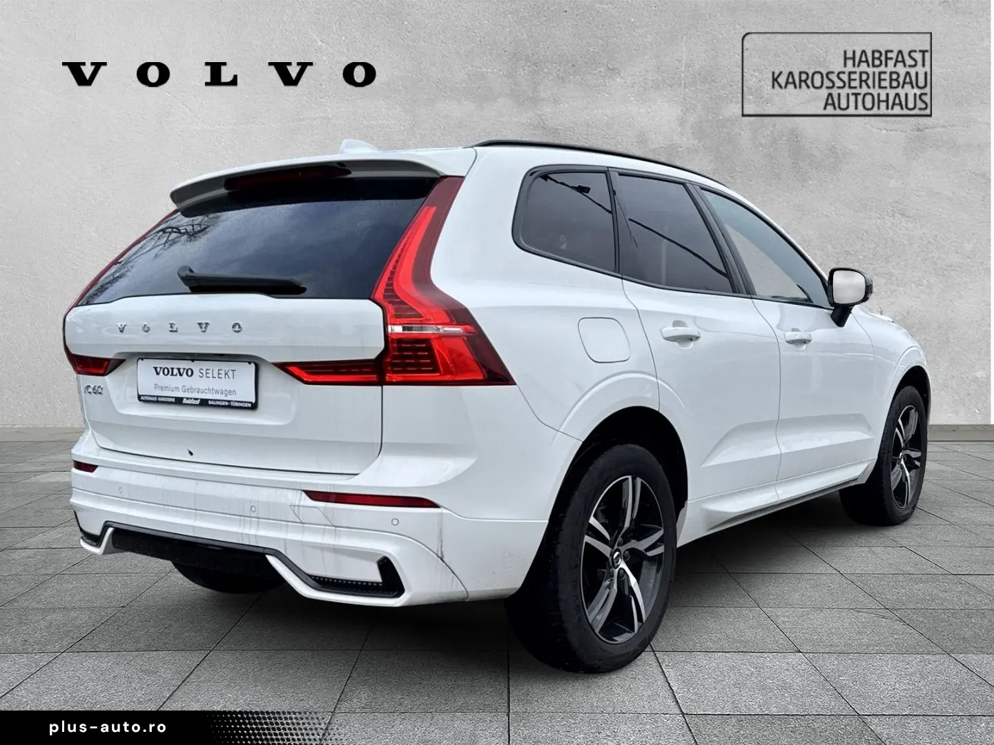 VOLVO XC60 R Design Plug-In Hybrid AWD AHK Digitales C