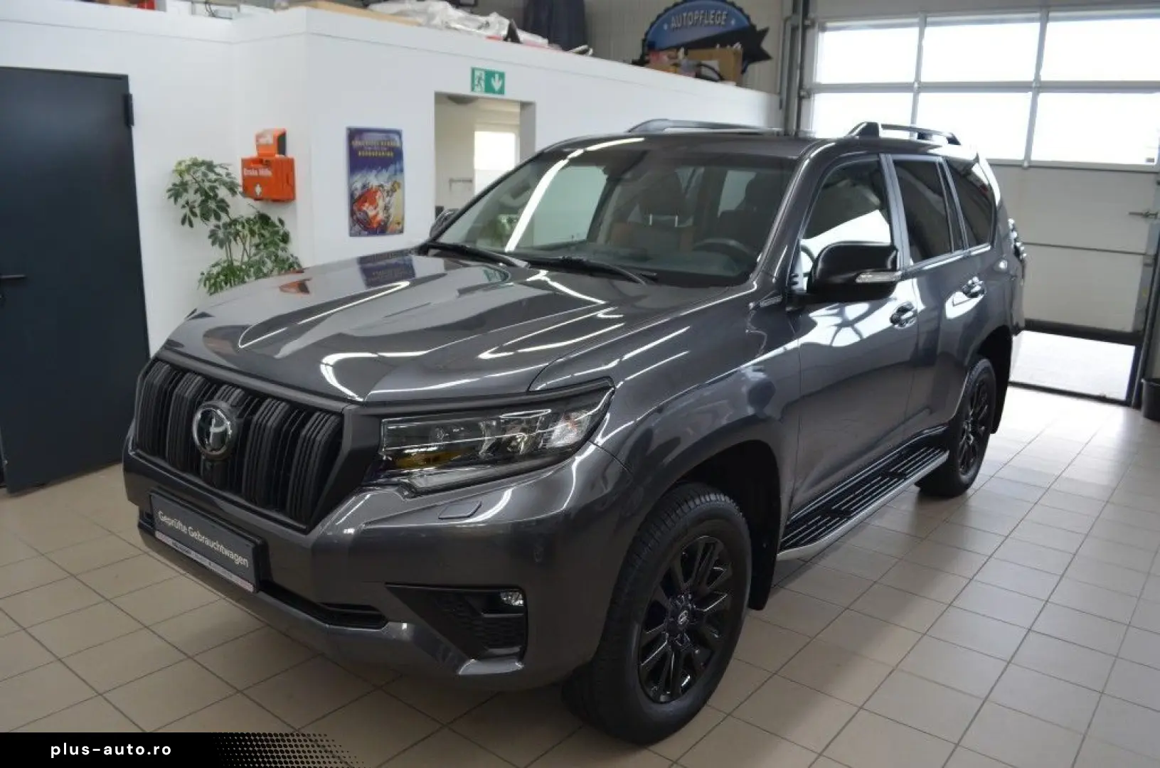 TOYOTA Land Cruiser 2.8 D-4D Automatic